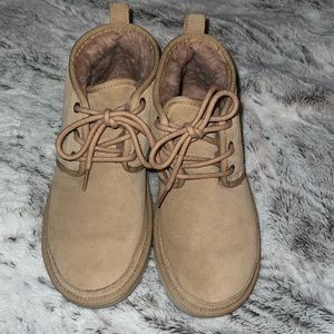 Ugg boots size 8 women